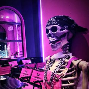 淫荡妈妈口交黑人阳具视频
